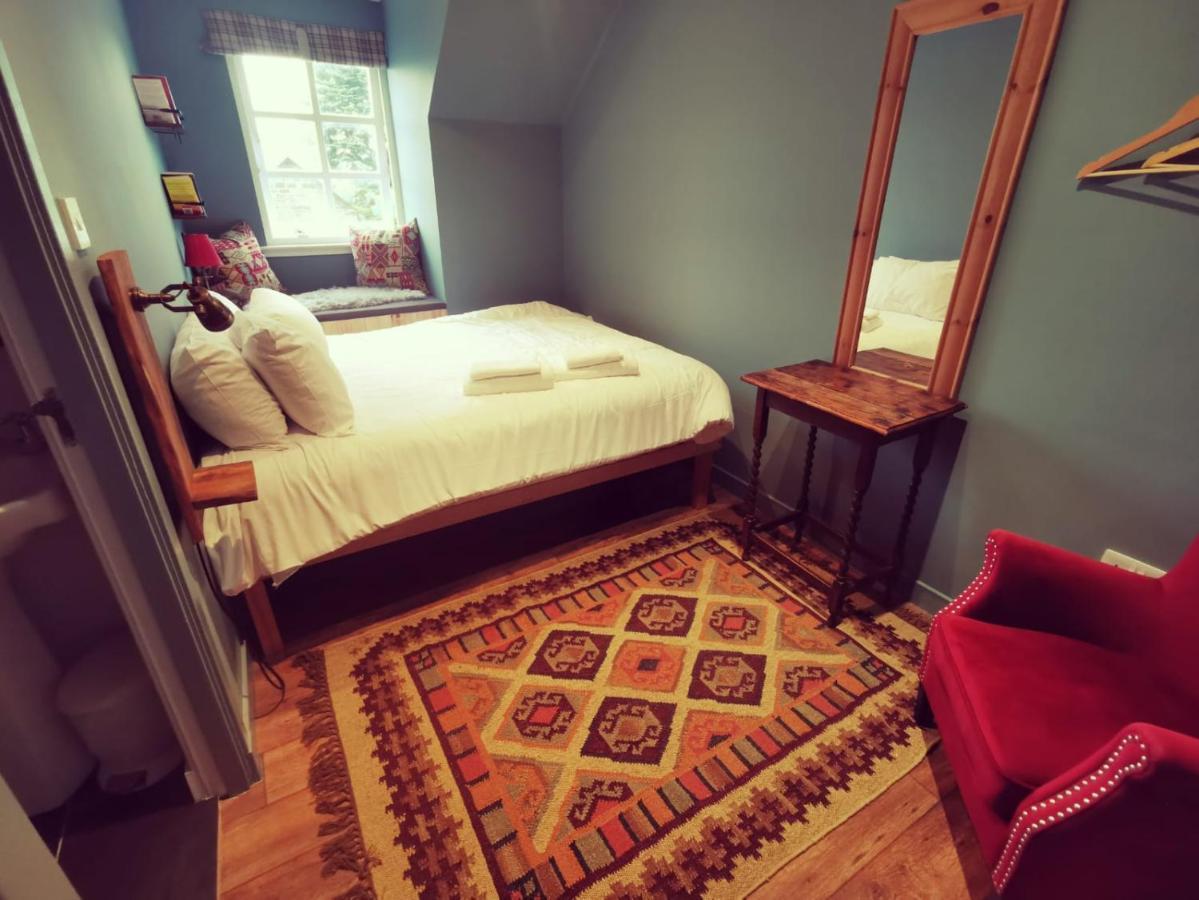 Comrie Croft Hostel Crieff Ngoại thất bức ảnh